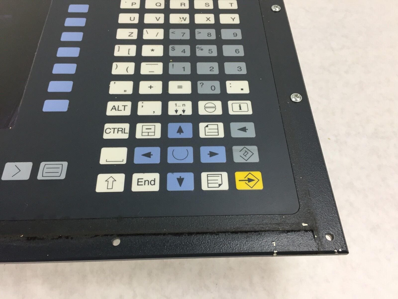 Leukhardt Systemelektronik 6335232 19" Terminal-K 19-36 VDC Interface Panel