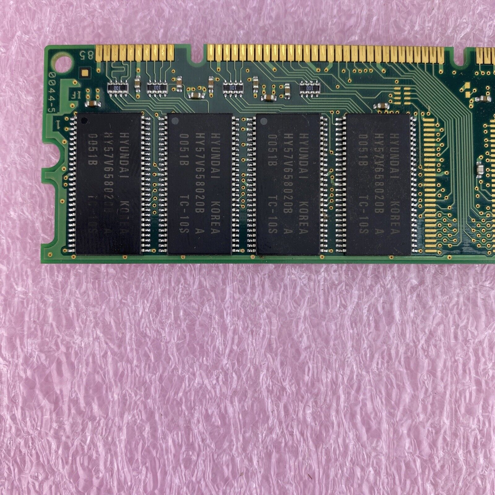 128MB Hyundai HYM7V651601 BTFG-10S BA-A PC100U-322-620 CL3 SDRAM memory