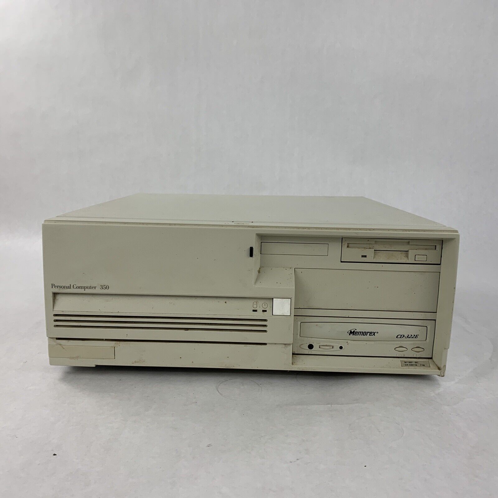 IBM 9AT DT Intel Pentium 166MHz 16MB RAM No HDD No OS