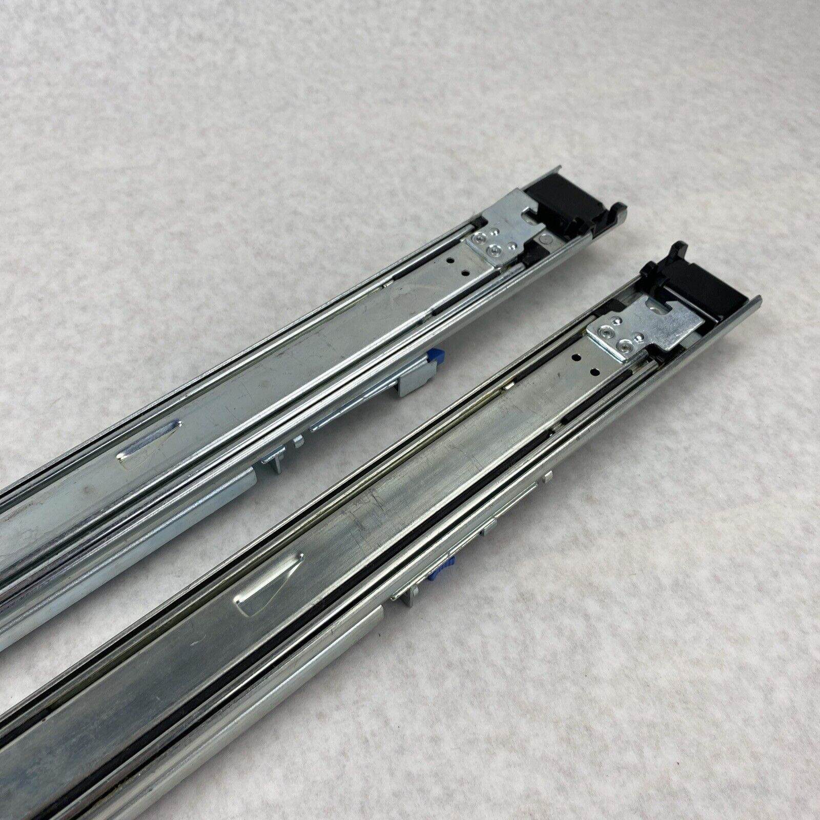 Genuine Dell YW559 Left / NK896 Right PowerEdge Sliding Rail Kit Set