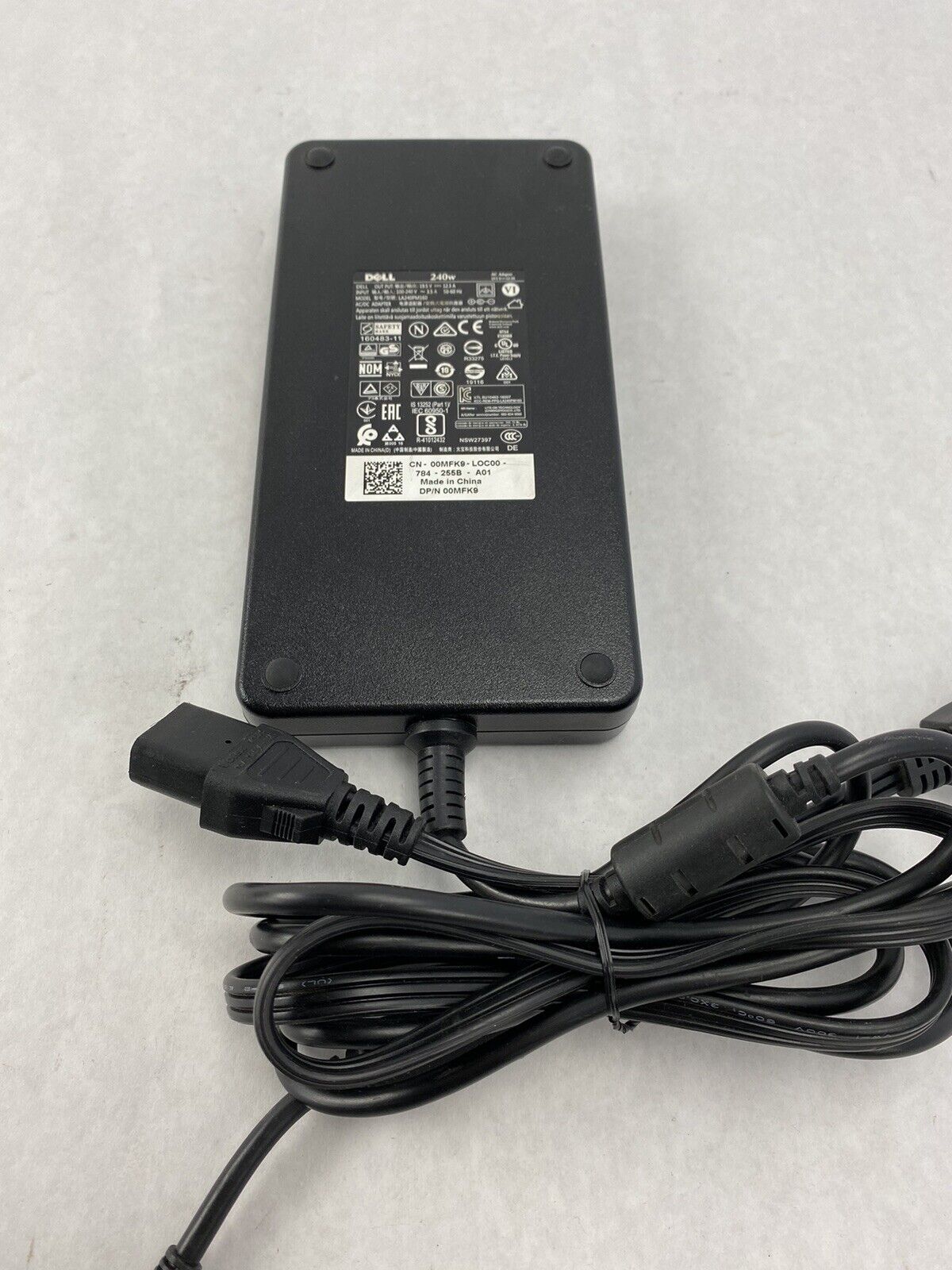 Dell LA240PM160 240W 19.5V 12.3A AC Adapter 00MFK9