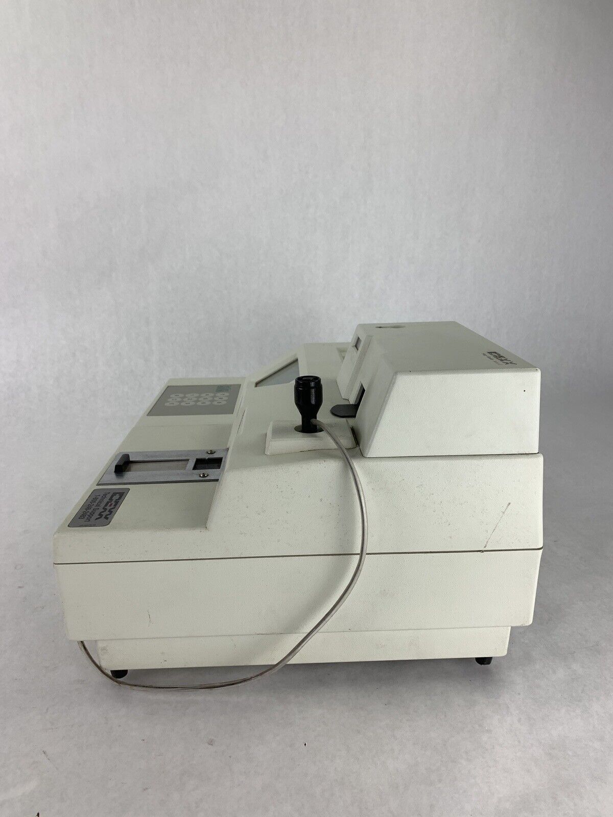 IDEXX Vet Test 8008 Veterinary Chemistry Analyzer For Parts and Repair