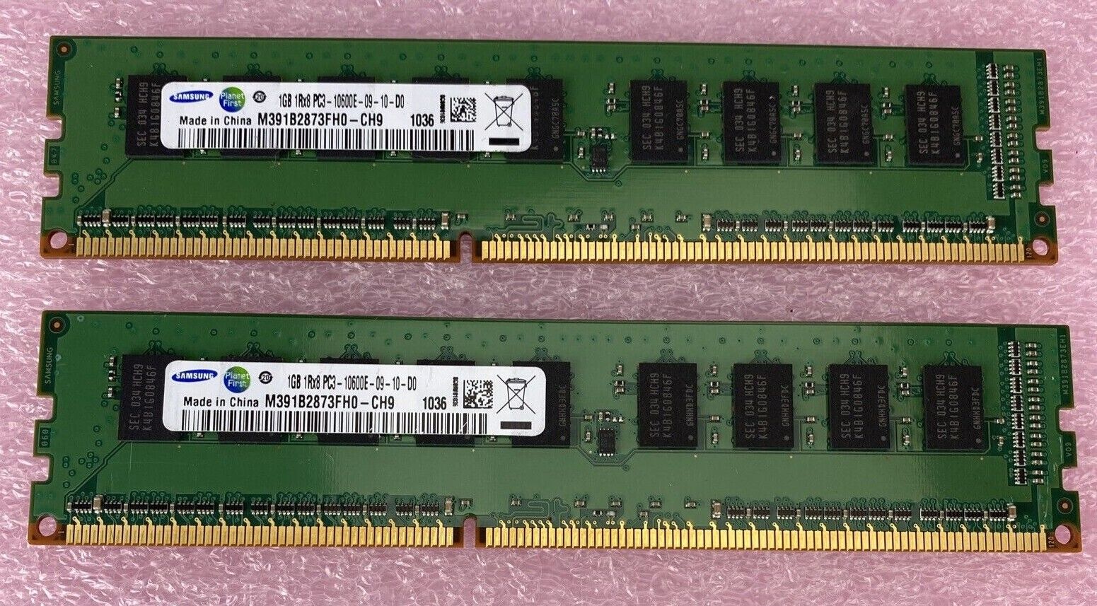 2x 1GB Samsung M391B2873FH0-CH9 PC3-10600 DDR3 DIMM 1333 MHz memory RAM