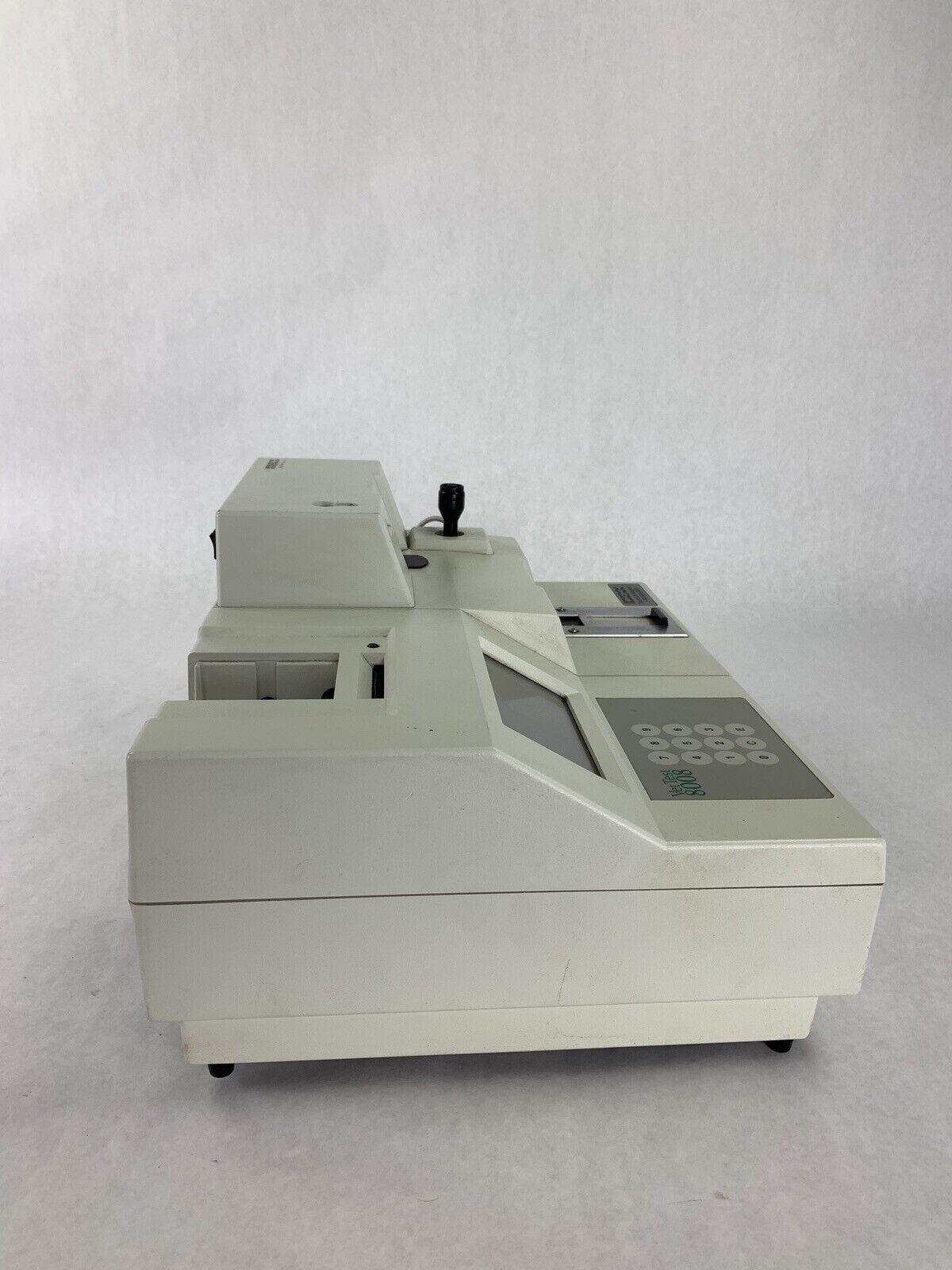 IDEXX Vet Test 8008 Veterinary Chemistry Analyzer For Parts and Repair