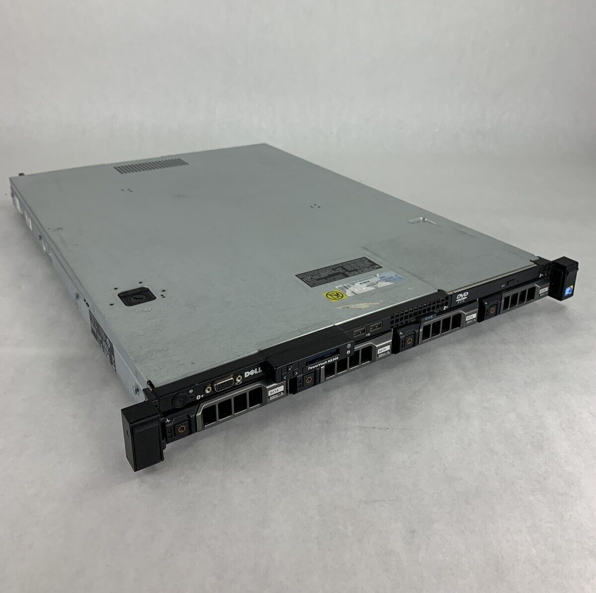 Dell PowerVault NX300 Server 1x  Xeon E5506 2.13 GHz 3 GB RAM No HDD No OS