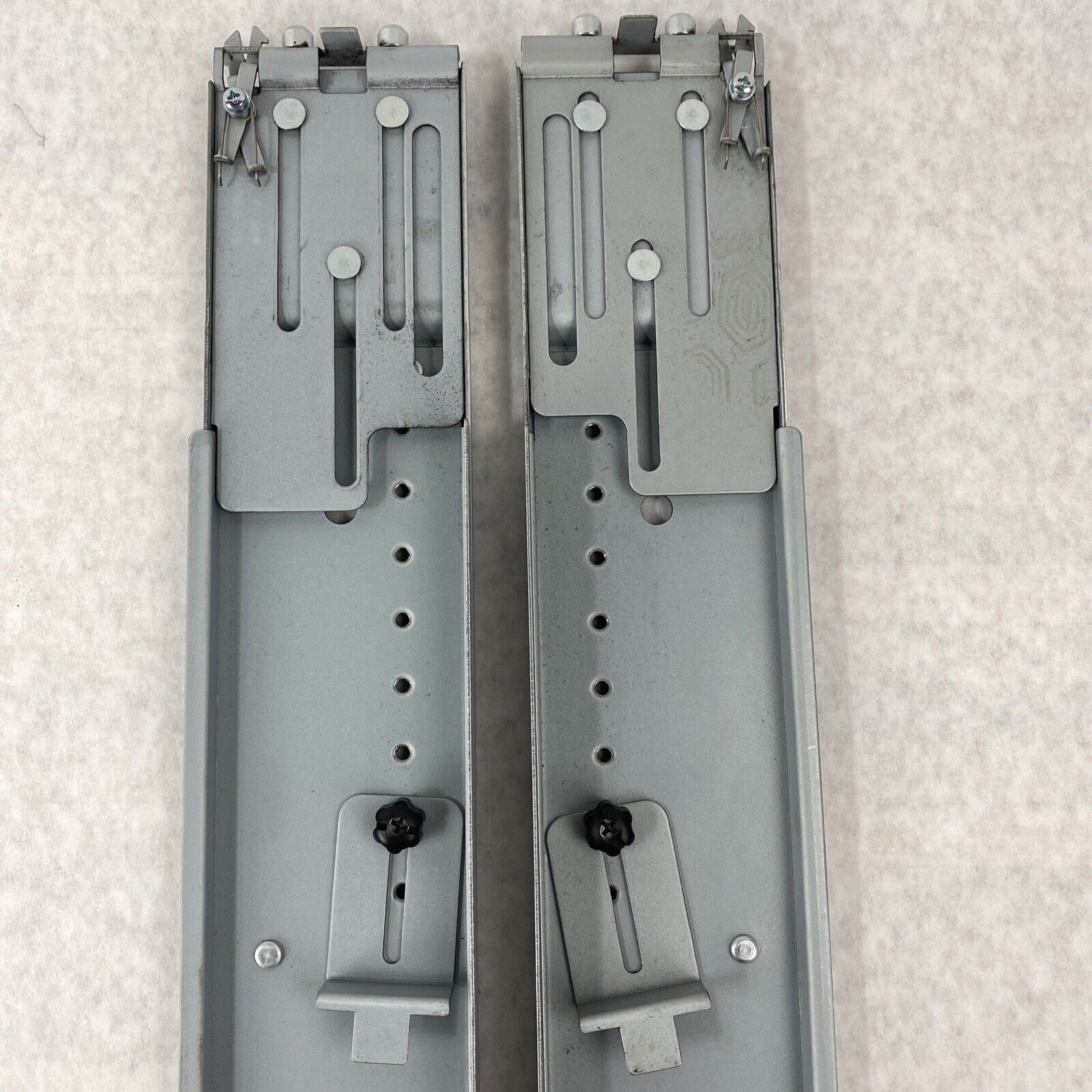 HP 7041150 Rail Set for Storageworks 30/50/1000 7462839-03 (L) + 7462839-04 (R)