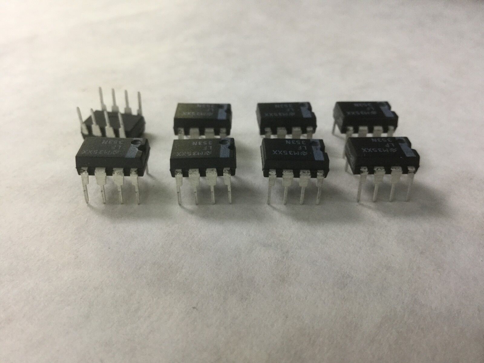 M35XX, 353N, 8 Pin Dip Circuit (Lot of 8)