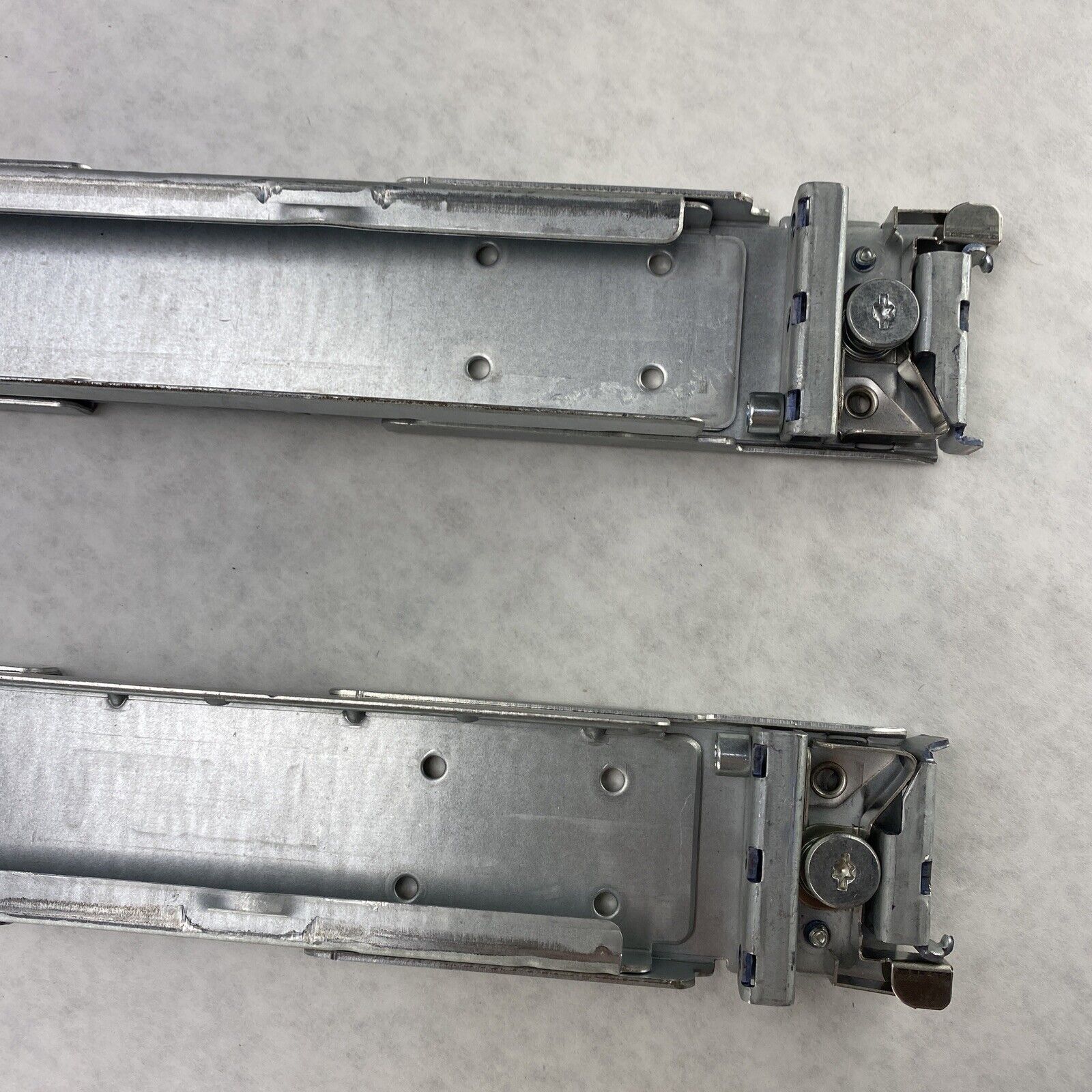 HP 573091-001 Server Rails 513642-005 513633-005 (L) + 513633-006 513642-006 (R)