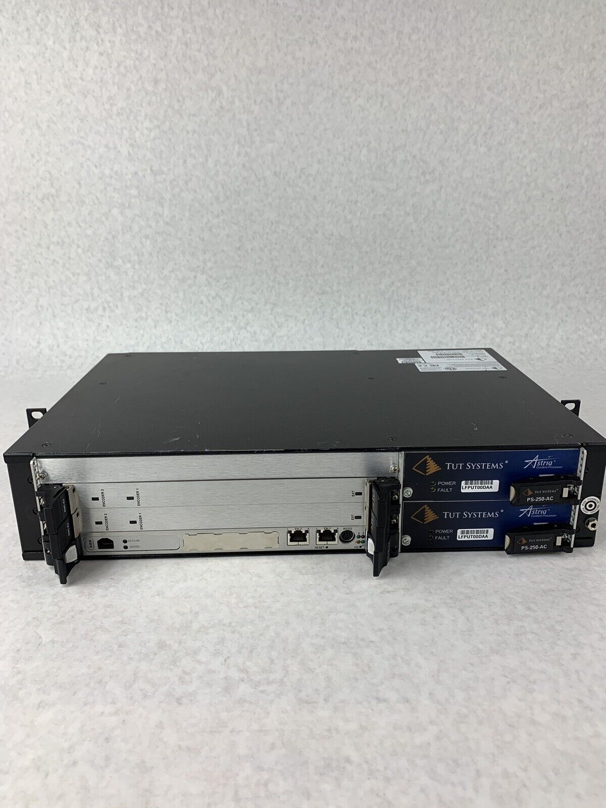 Tut Systems Astria 810-06315-11 CH-204-AC, PS-250-AC Chassis