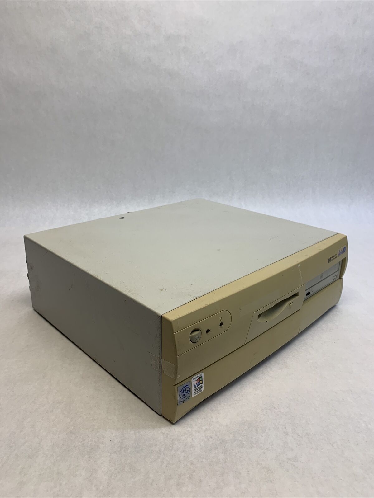 HP Vectra VE i8 DT Intel Pentium III 450MHz 256MB RAM No DD No OS