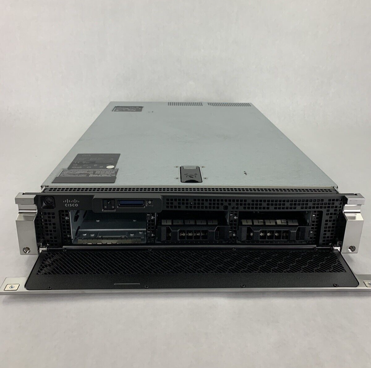 Cisco IronPort C370 E-Mail Security E02S 1x E5520 2.27 GHz 8 GB RAM No OS NO HDD