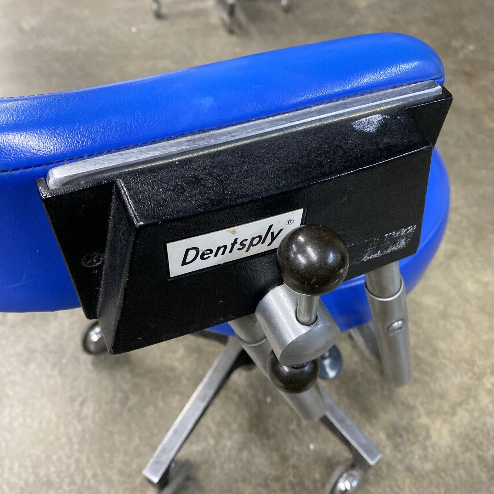 Vintage Dentsply 6465 Adjustable Medical Doctor Dentist Exam Stool Chair USA