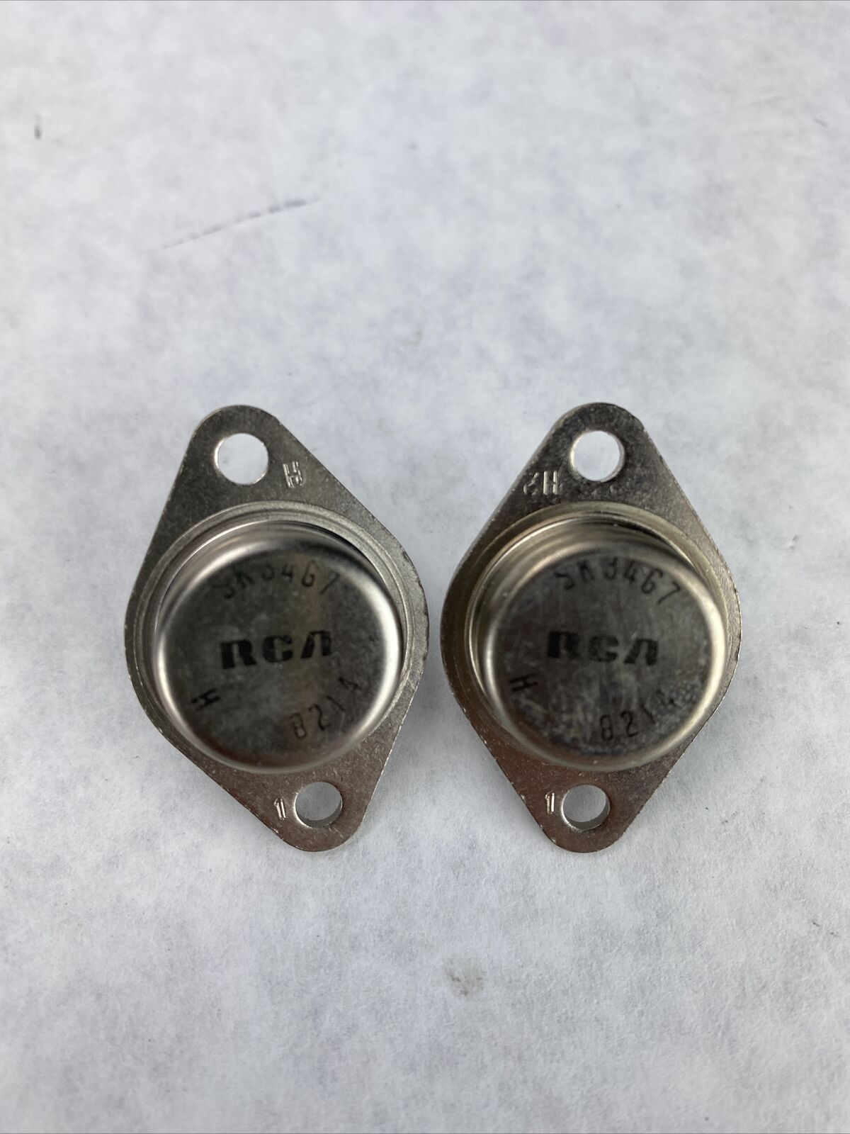 Lot( 2 ) RCA SK3467 Bipolar Transistor 8214