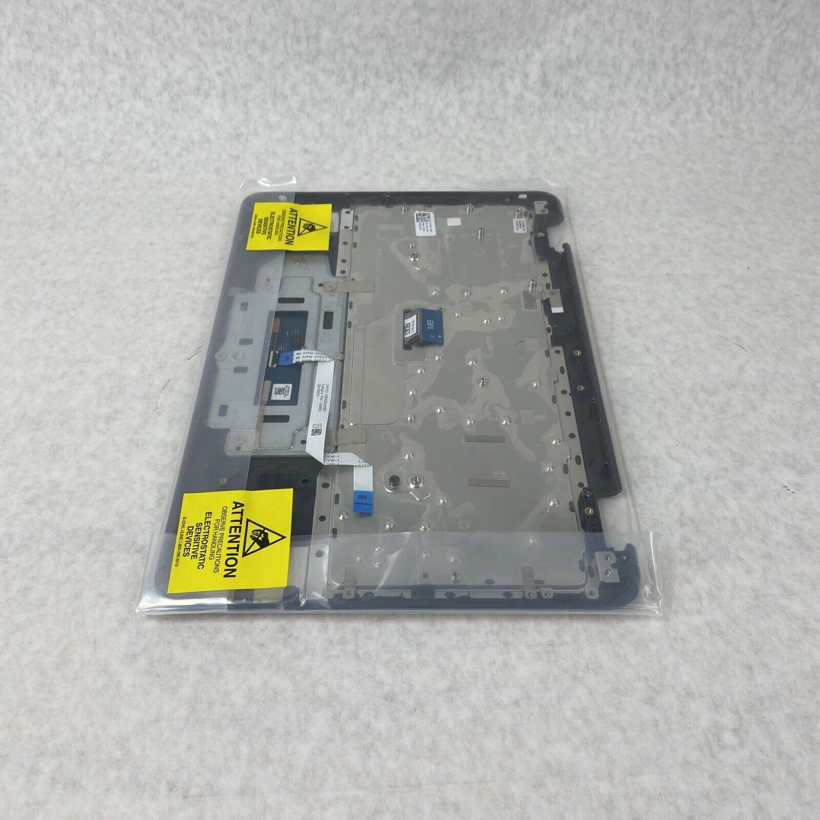 Dell 0YFYX Palmrest Assembly w/ Keyboard & Touchpad Model 3189