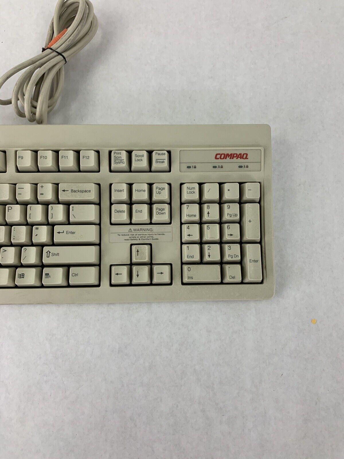 Vintage Compaq 235212-101 RT6656TW Computer Keyboard Tested