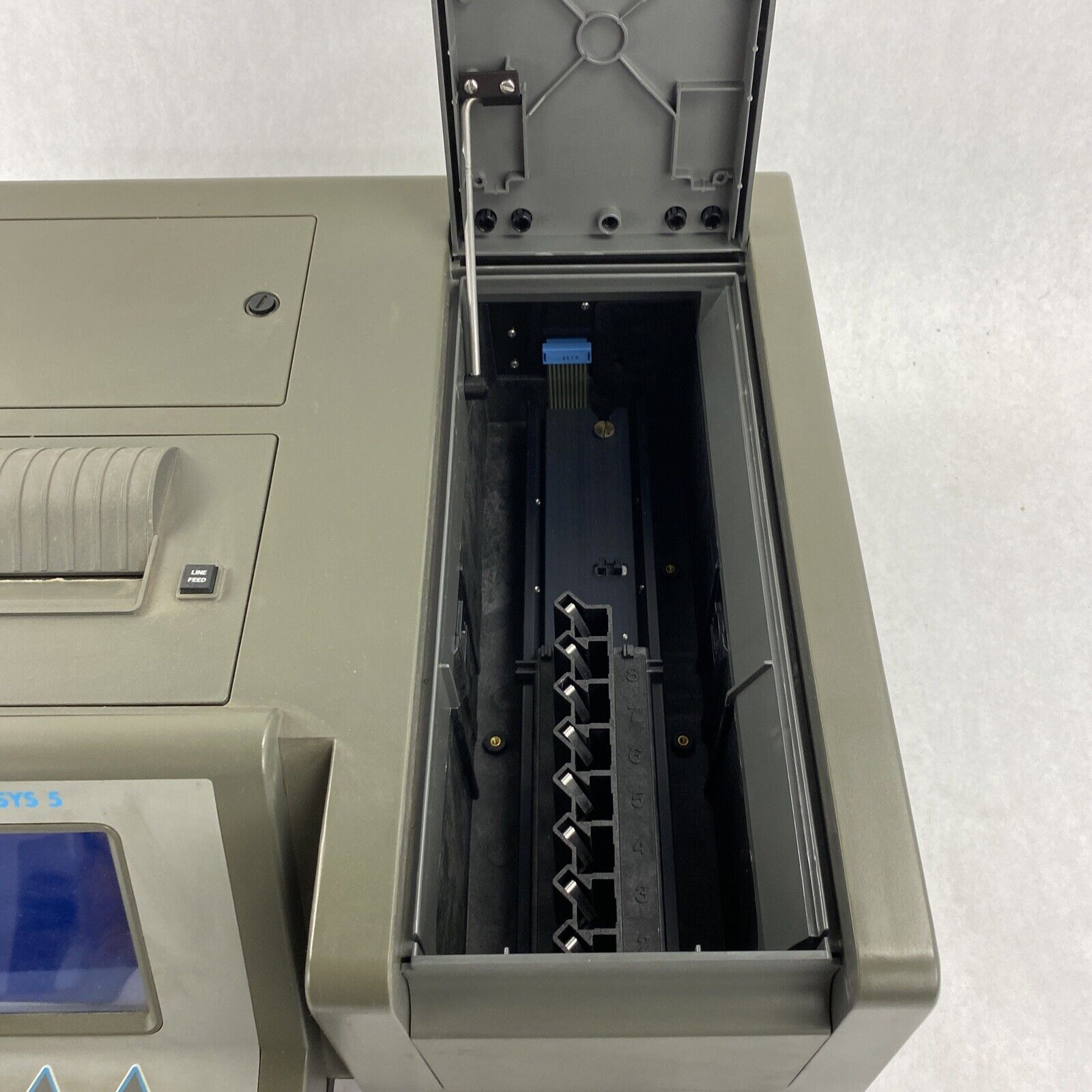 Milton Roy Company 336001 Spectronic Genesys 5 Spectrophotometer -Untested