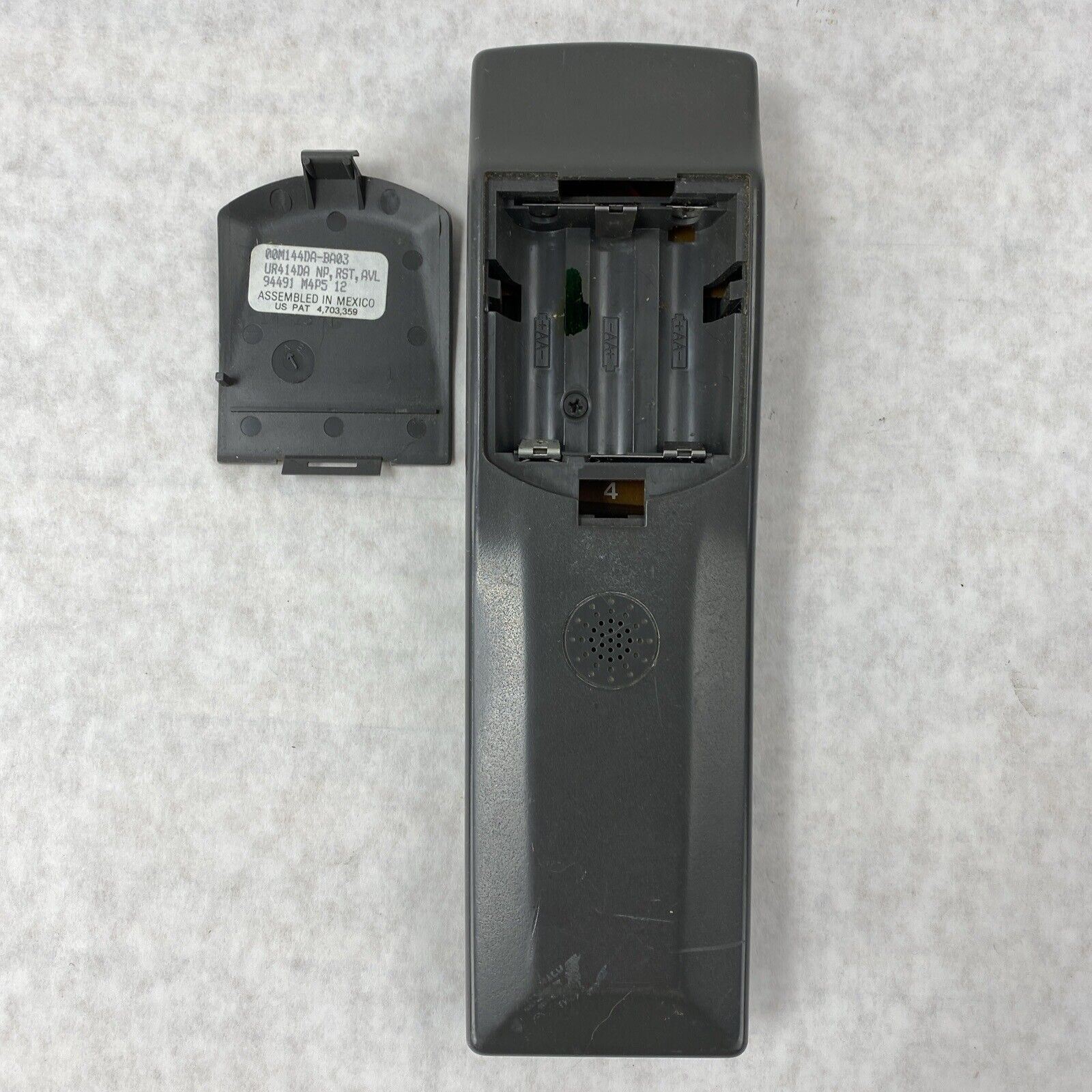 Magnavox 00M14DA-BA03 Genuine OEM TV VCR Remote Control