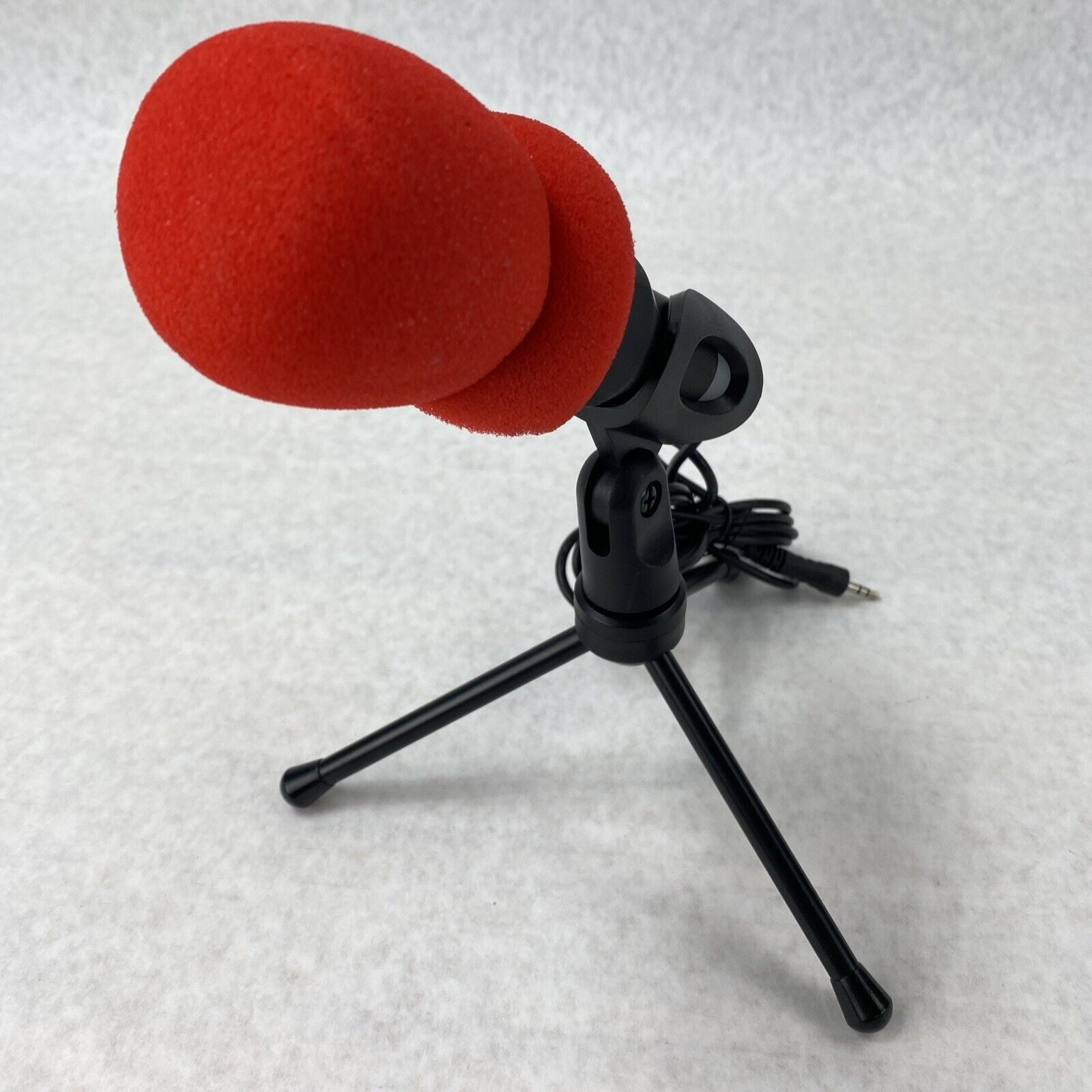 Soonhua SH-666 PC Condenser Microphone for Studio Recording + Mini Tripod