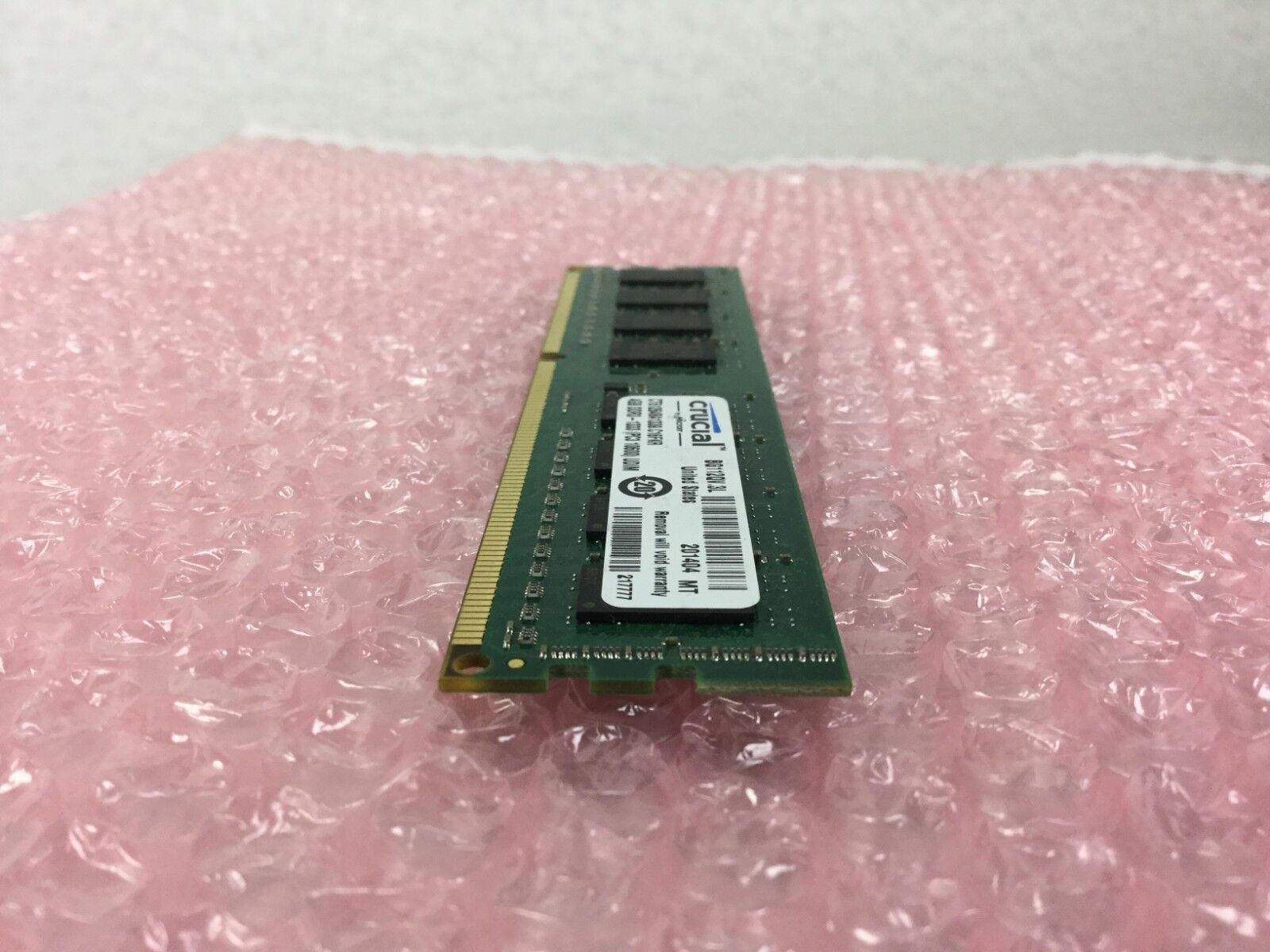 4GB (1x4GB) Crucial DDR3-1333 (CT51264BA1339.C16FKR) Desktop Memory