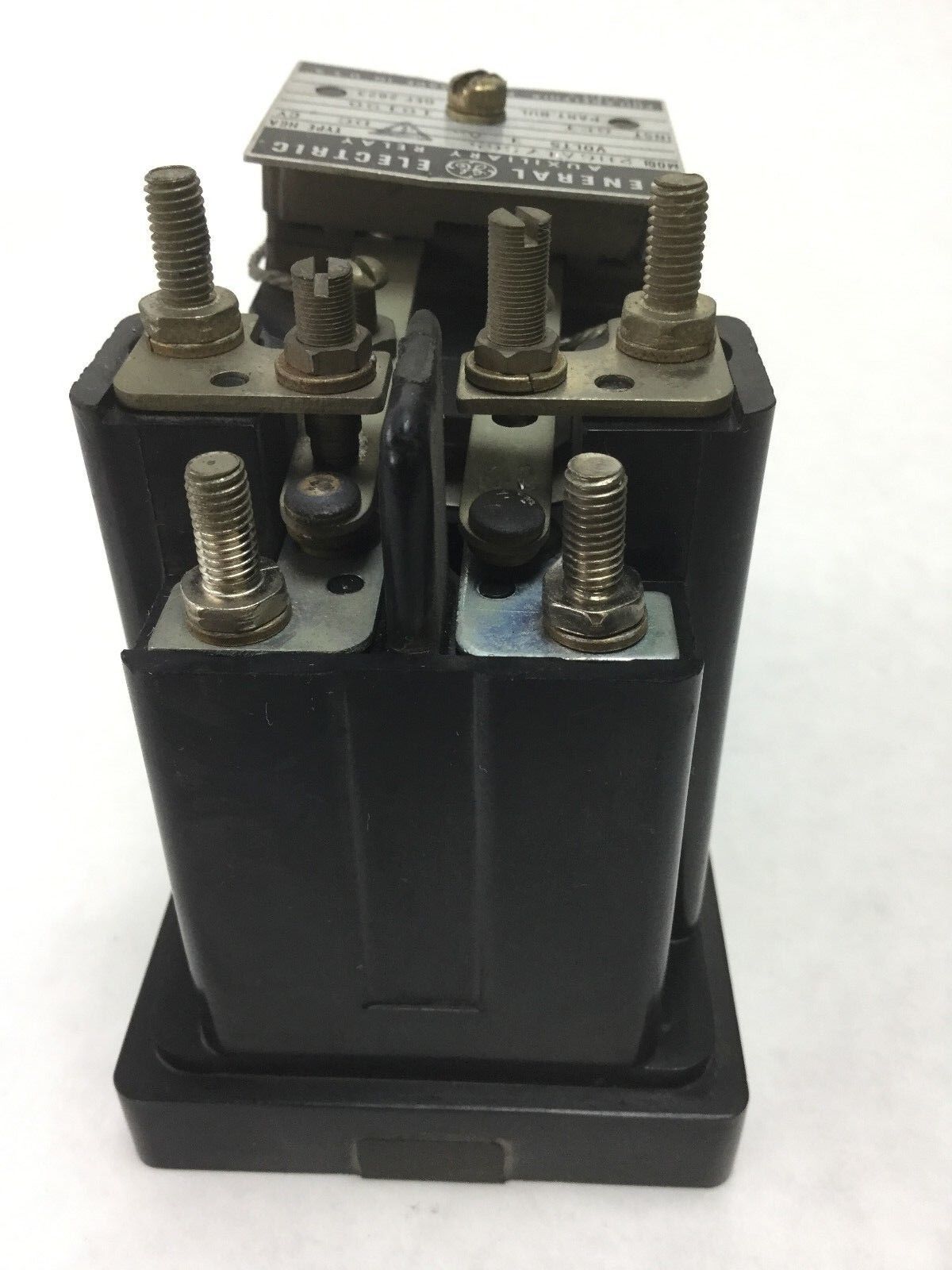 GENERAL ELECTRIC GE 2HGA17S65 Auxiliary Relay