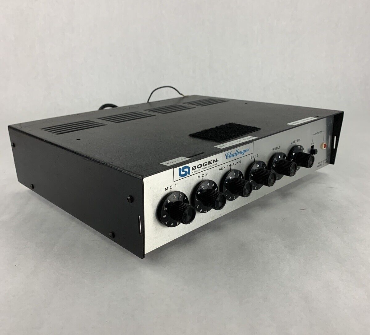 Bogen Model C100 Power Amplifier For Parts and Repair Powers on