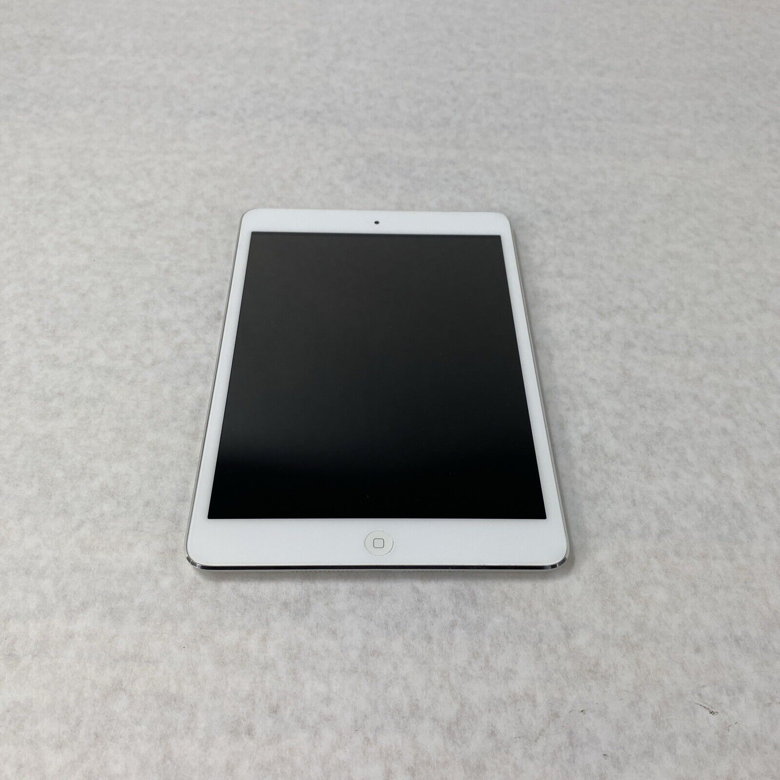 Apple iPad Mini 1 A1454 64GB 7.9