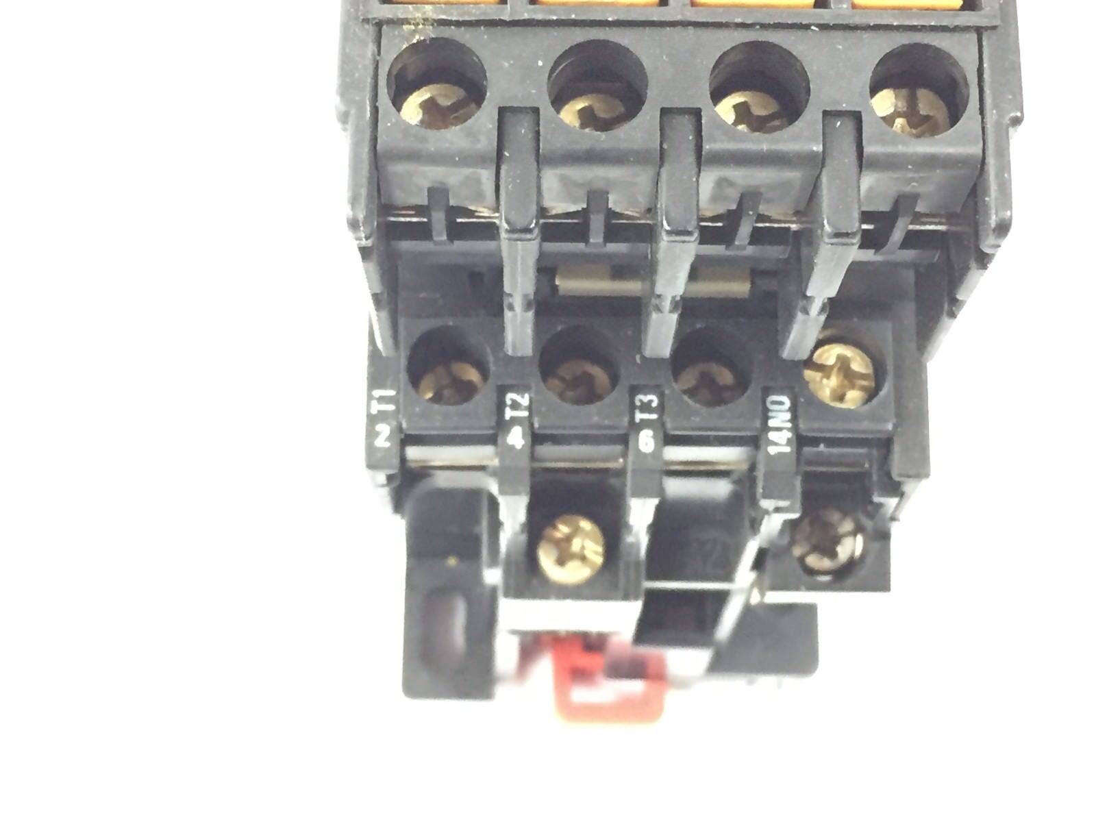 Telemecanique LC1-D123 LA1-D31 LA9-D221 Contactor