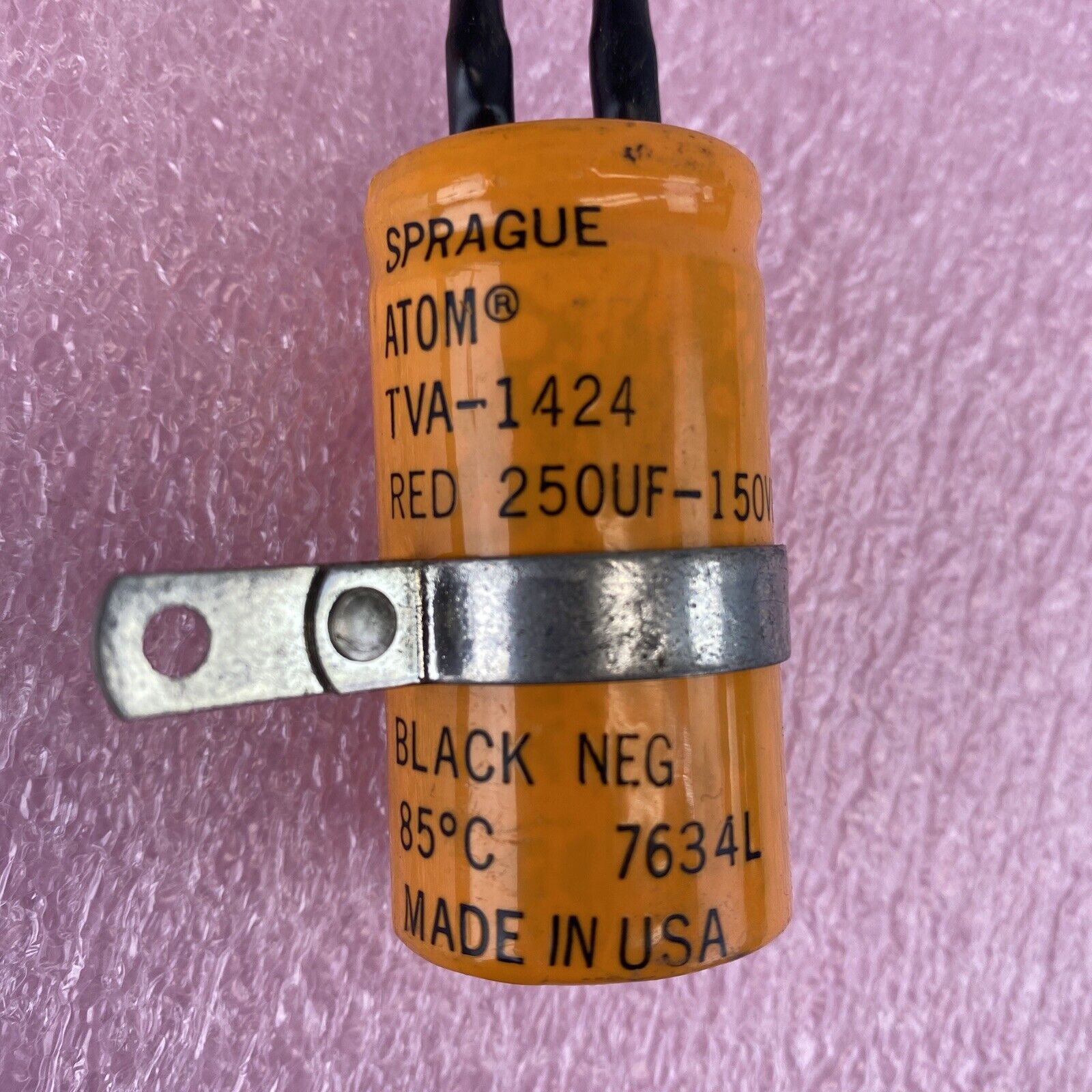 Lot of 8 Sprague ATOM TVA-1424 Axial Capacitors 250uF 150VDC 85°C 7634L