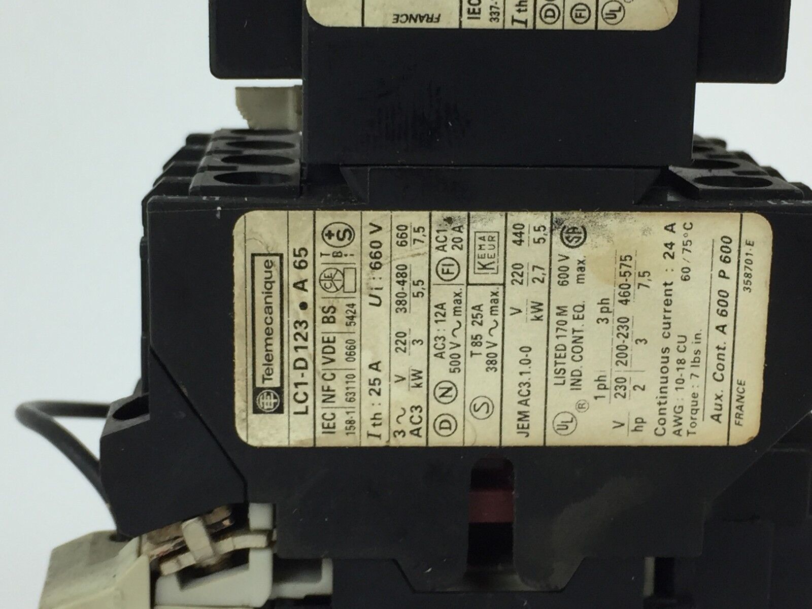 Telemecanique LC1-D123 LA1-D31 LA9-D221 Contactor