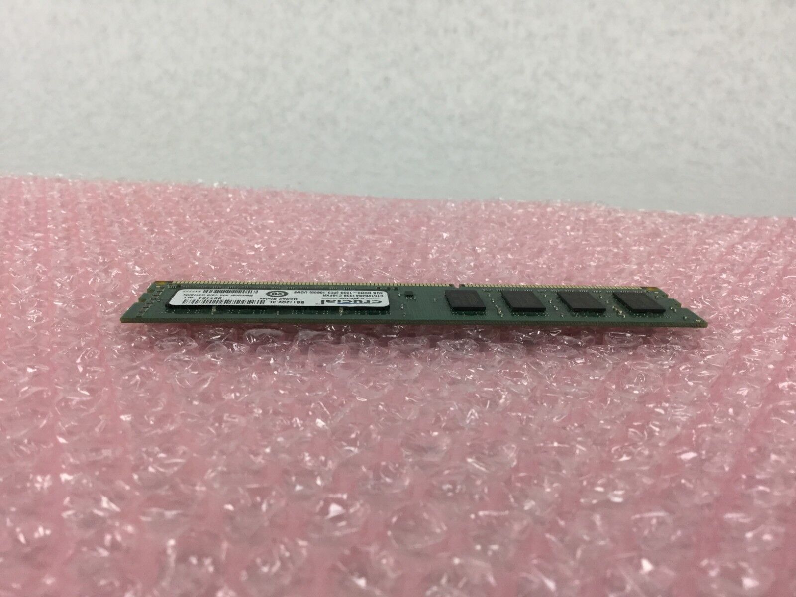 4GB (1x4GB) Crucial DDR3-1333 (CT51264BA1339.C16FKR) Desktop Memory